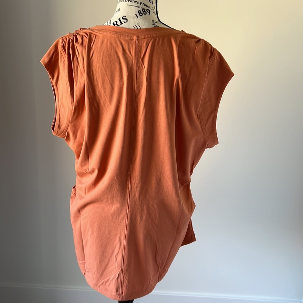 NWT Athleta Outbound V Neck Tee - Picture 3 of 10